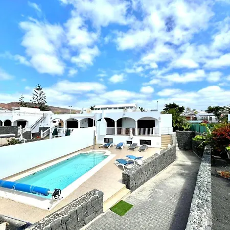 Encantadora Villa Con Piscina Privada, Wifi, A/C, Bbq, Playa Blanca *
