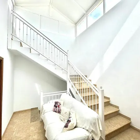 Encantadora Villa Con Piscina Privada, Wifi, A/C, Bbq, Playa Blanca
