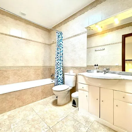 Encantadora Villa Con Piscina Privada, Wifi, A/C, Bbq, Playa Blanca Villa