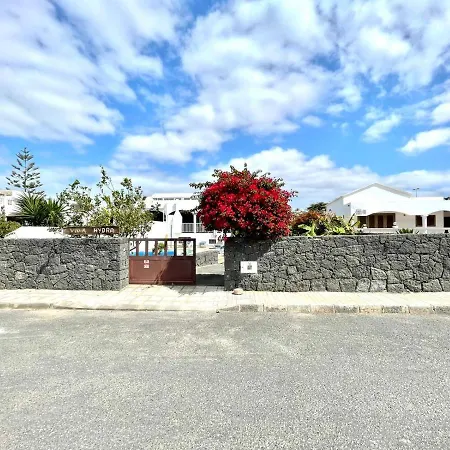 Villa Encantadora Villa con piscina privada, Wifi, A/C, BBQ, Playa Blanca *