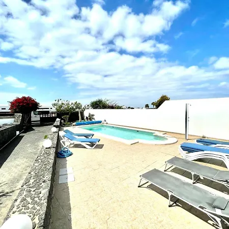 Encantadora Villa Con Piscina Privada, Wifi, A/C, Bbq, Playa Blanca Playa Blanca (Lanzarote)