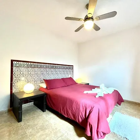 Encantadora Villa Con Piscina Privada, Wifi, A/C, Bbq, Playa Blanca Villa